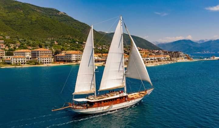 Blue Sea Leilighet Herceg Novi Eksteriør bilde