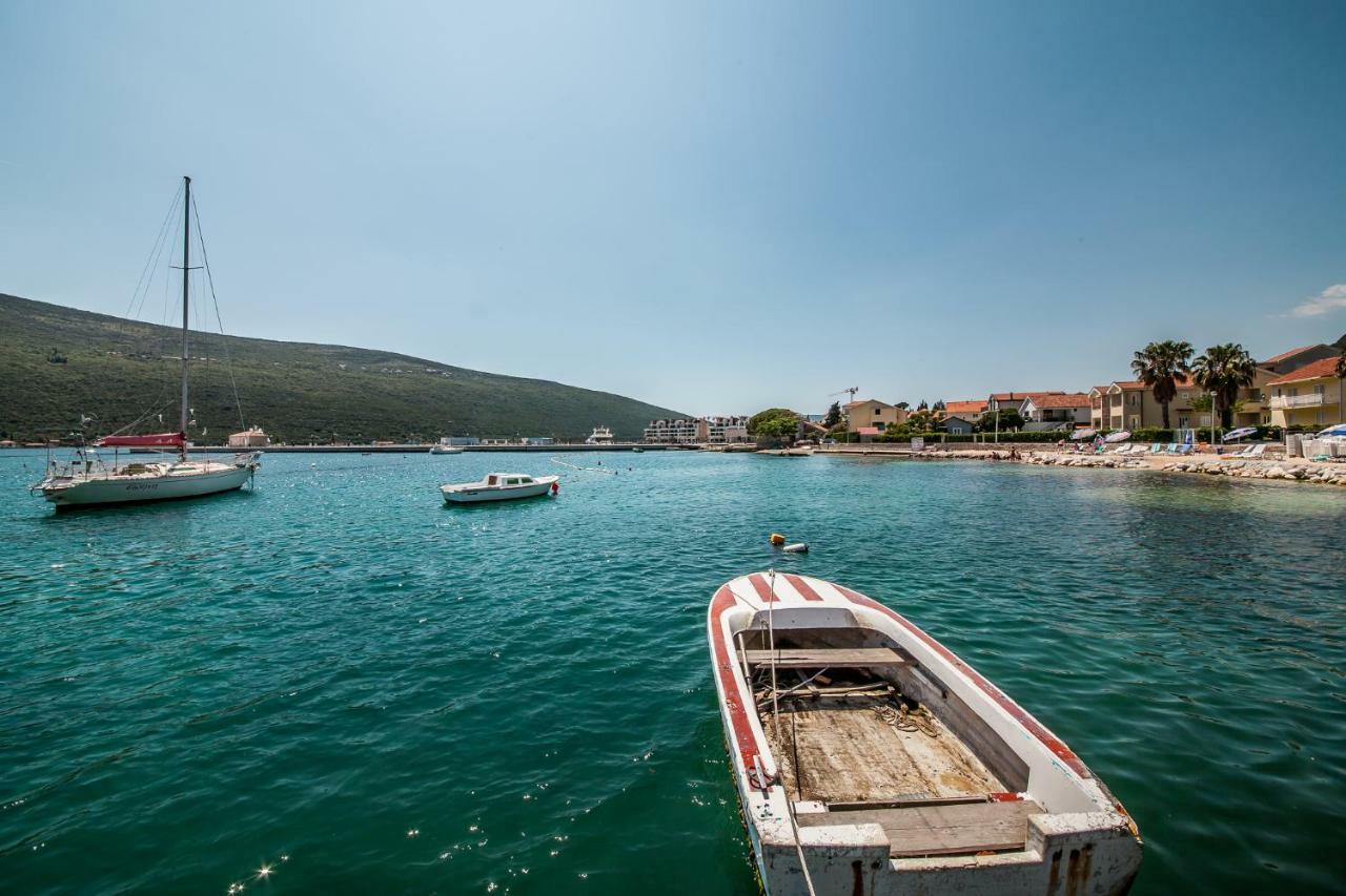 Blue Sea Leilighet Herceg Novi Eksteriør bilde